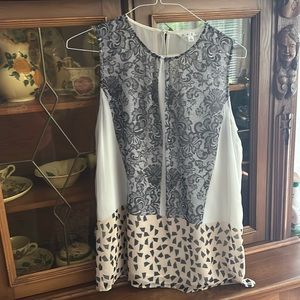 CAbi Gray and Cream Patterned Blouse